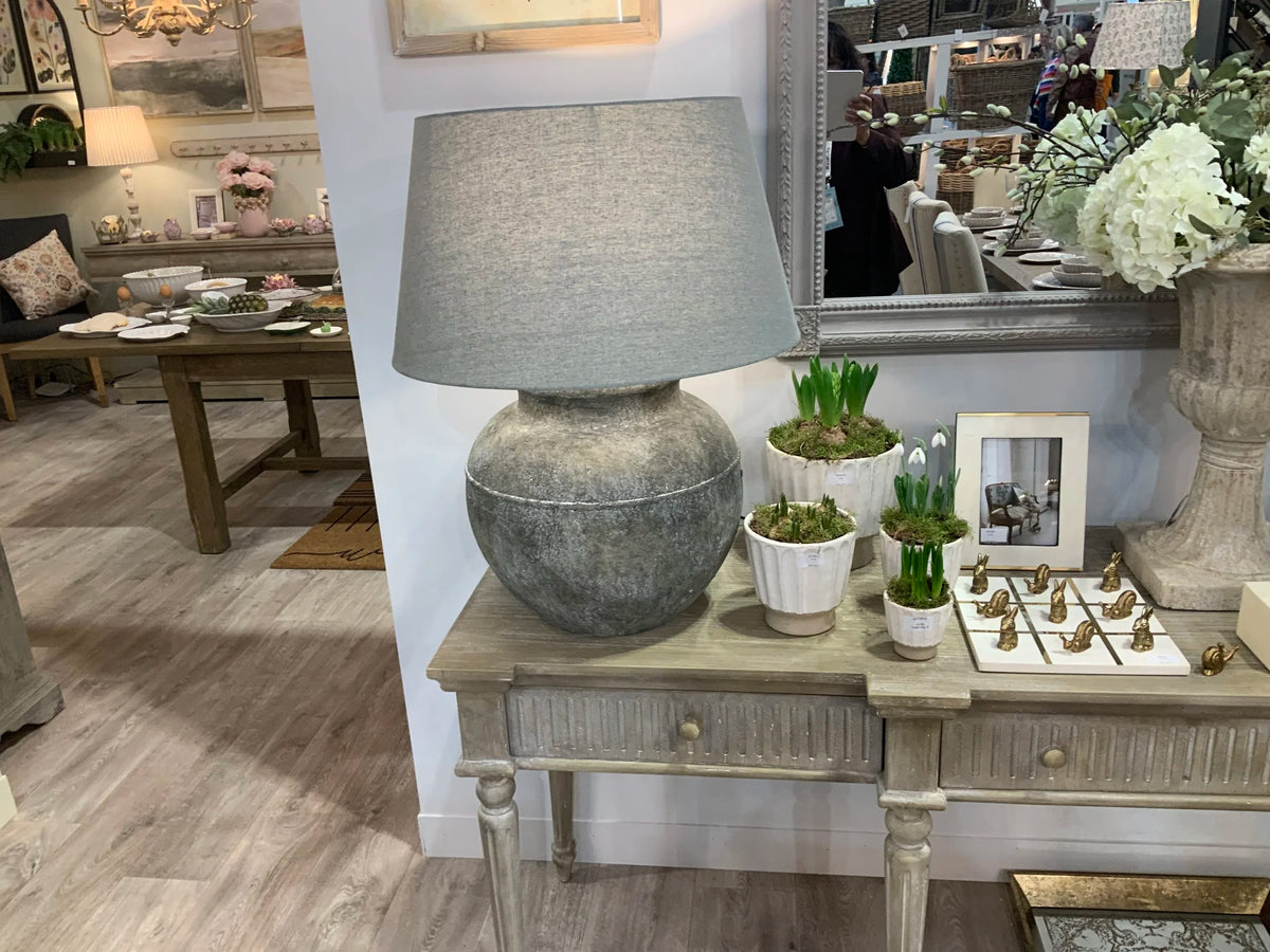 Coastlyn Stone Lamp