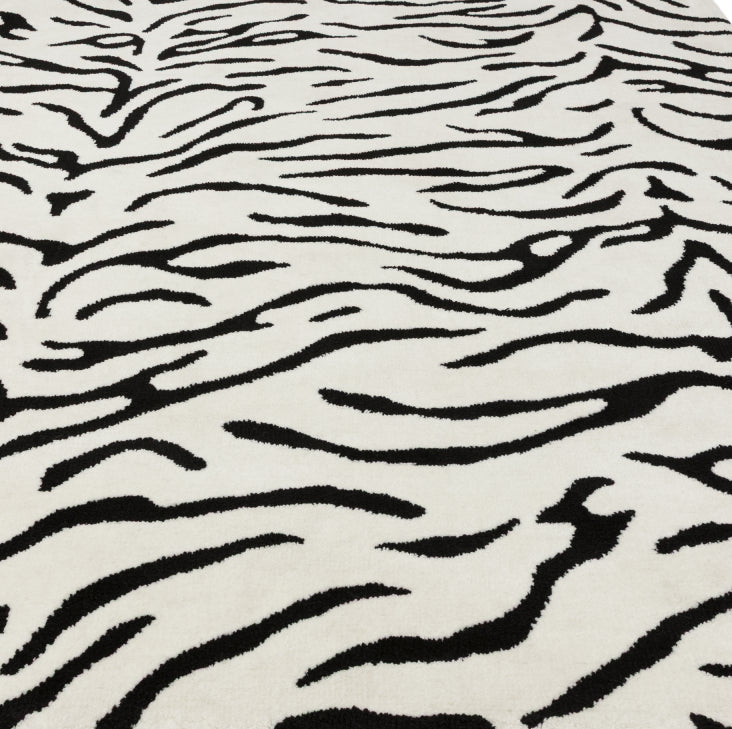 Luxury Wild Rug