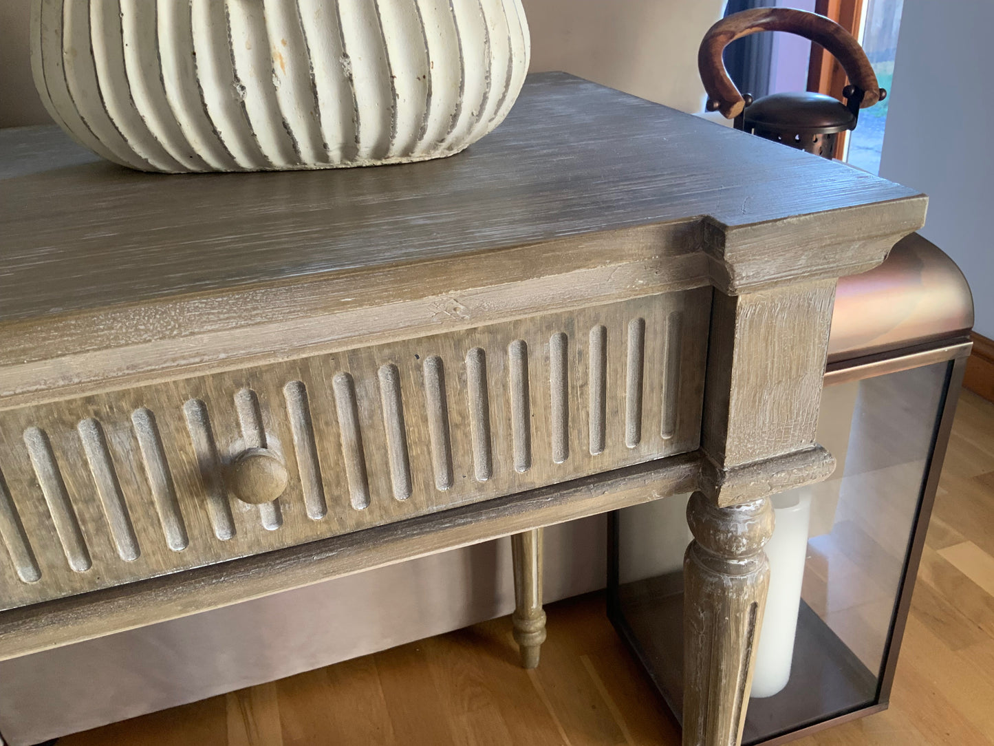 Somerset Spindle Console Table