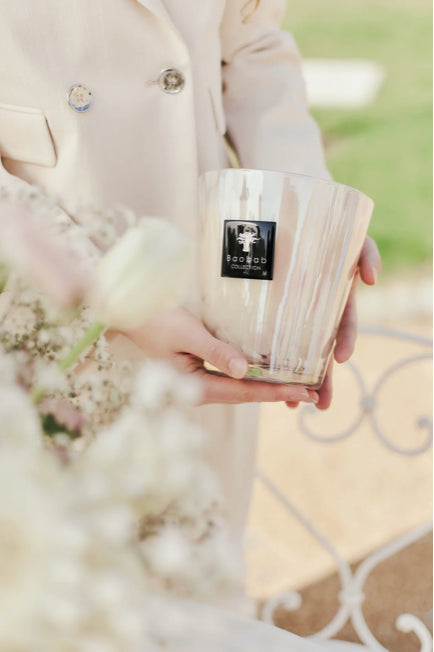 WHITE PEARLS
