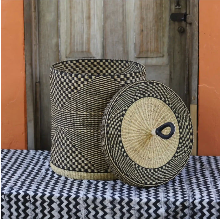 Lidded Laundry Baskets